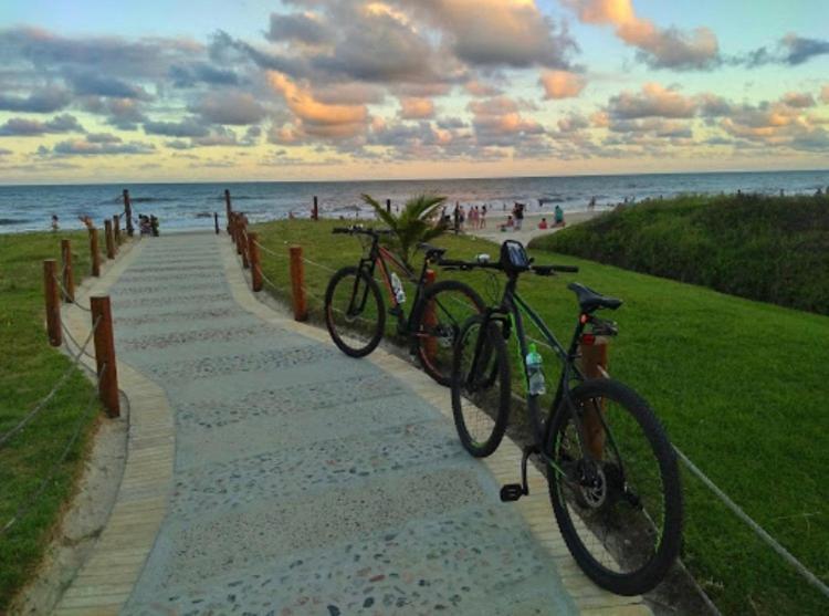 Apto Cond Ilhas Do Caribe - Pr - Beira Mar Matinhos Exterior photo